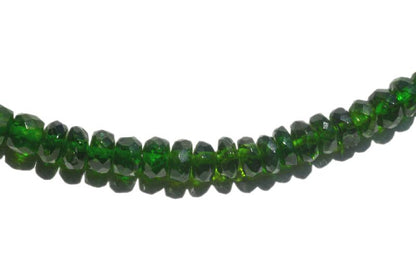 Collier diopside chrome Brésil AA (pierres facettées 3mm) - 46cm