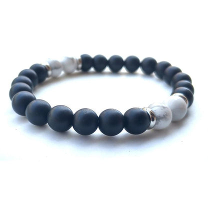 Bracelet onyx dépoli et howlite A (boules 8mm)