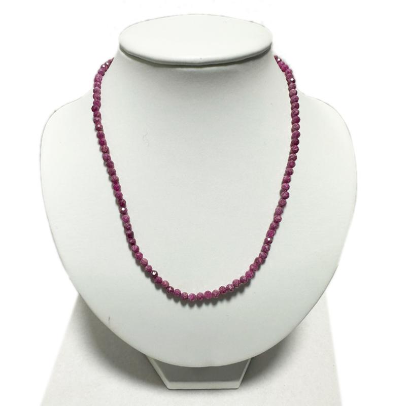 Collier rubis Inde AA (perles facettées 3-4mm) -45cm