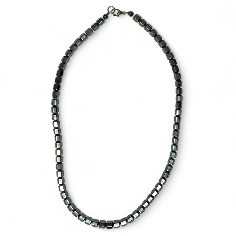 Collier Hématite Chine A (cubes) - 43cm