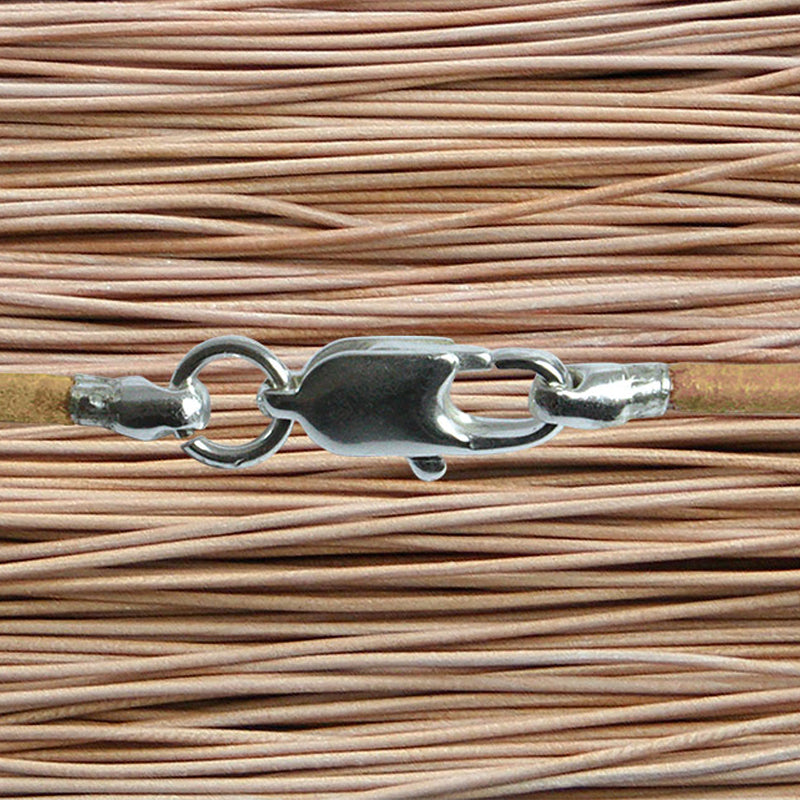 Cordón de cuero natural de 1 mm con fijación de acero.