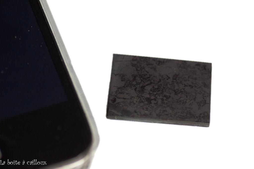 Plaquette shungite Russie A pour téléphone (rectangle)