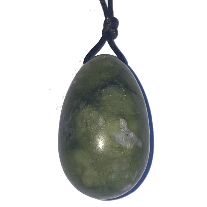 Oeuf de Yoni percé jade néphrite 40mm 