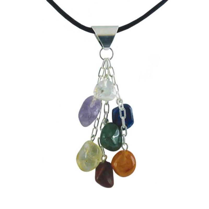 Pendentif 7 chakras petites pierres roulées