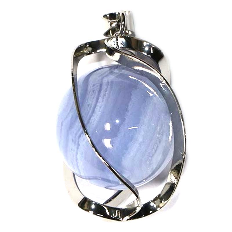 Pendentif spirale avec boule de 20mm de calcédoine bleue Namibie AA