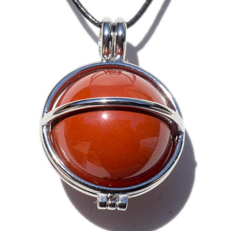 Pendentif boule jaspe rouge Afrique du Sud A dans cage acier inoxydable