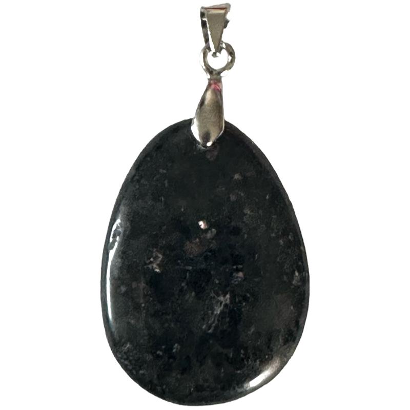 Pendentif nuummite Groenland A (pierre plate)