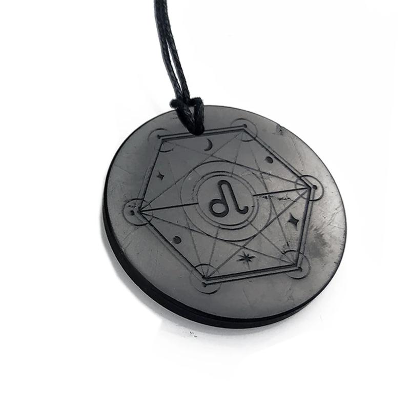 Pendentif shungite signe du zodiaque &quot;Lion&quot;